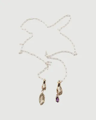 Hands necklace