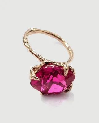 Large corundum ring