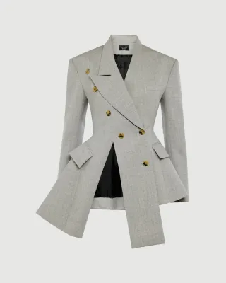 Asymmetric jacket
